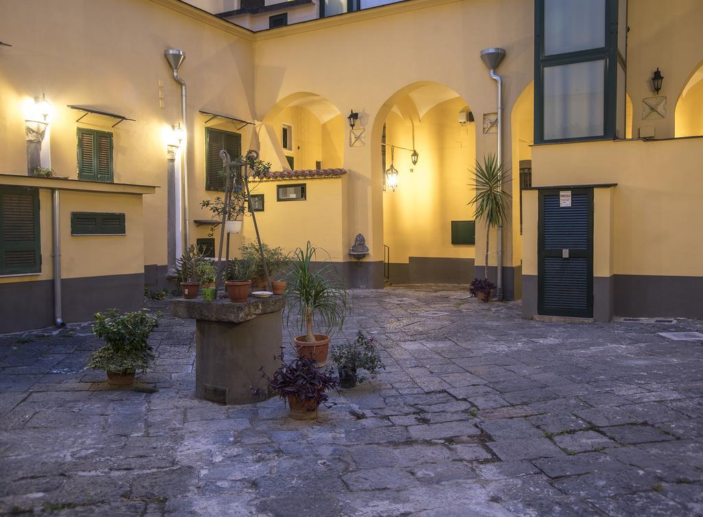 Napul'E Apartament Napoli Bagian luar foto