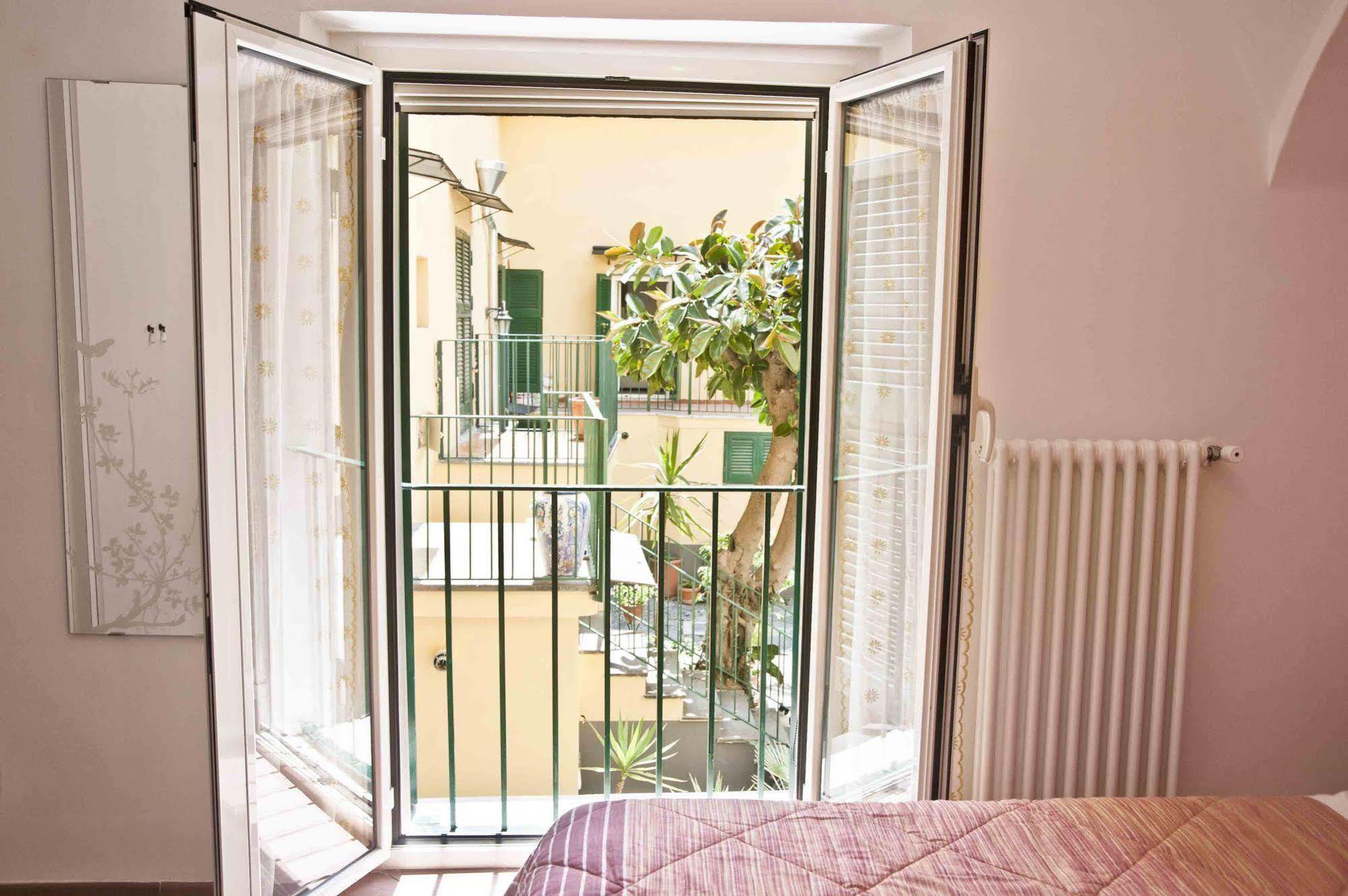 Napul'E Apartament Napoli Bagian luar foto